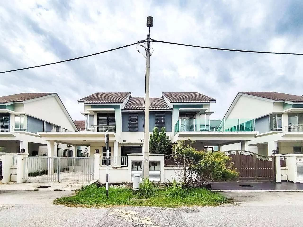 Main photo