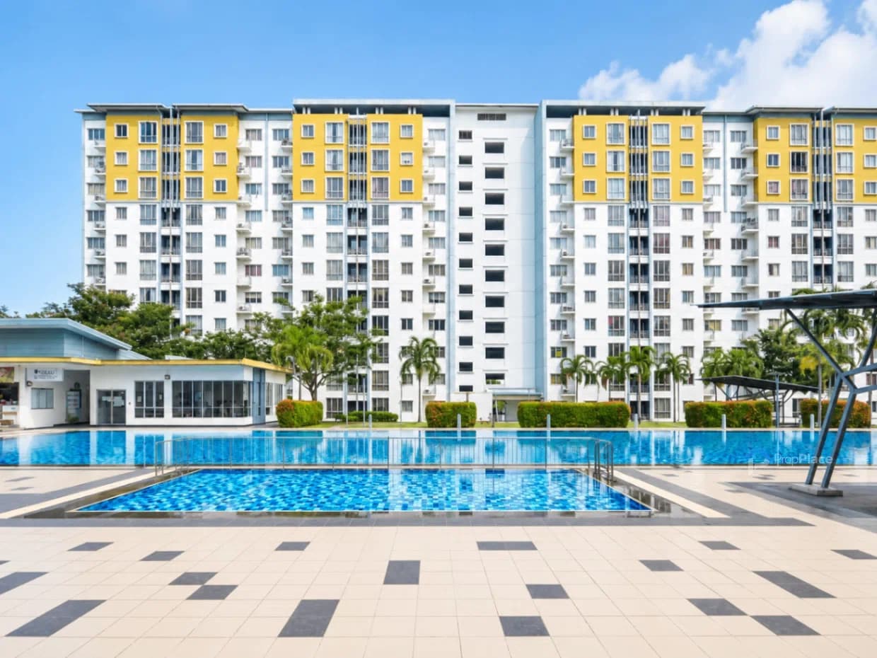 Seri Baiduri Apartment Facing Pool