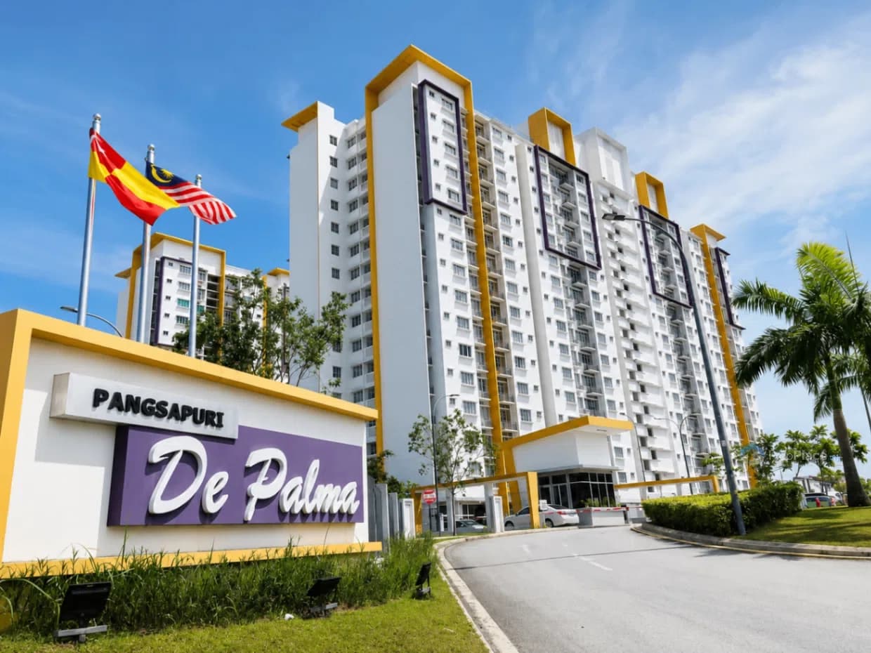 De Palma Setia Alam Apartment