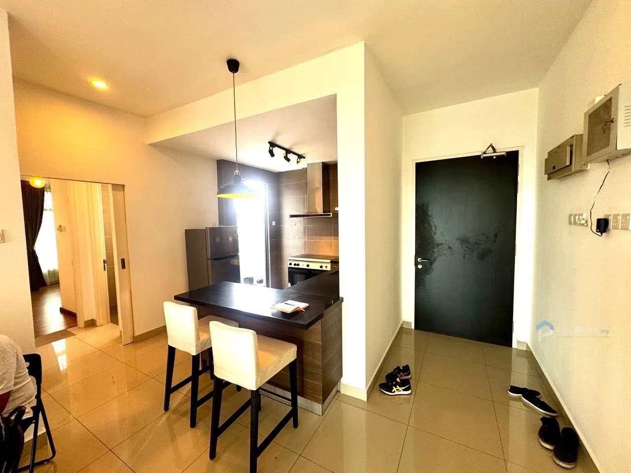 Photo 2