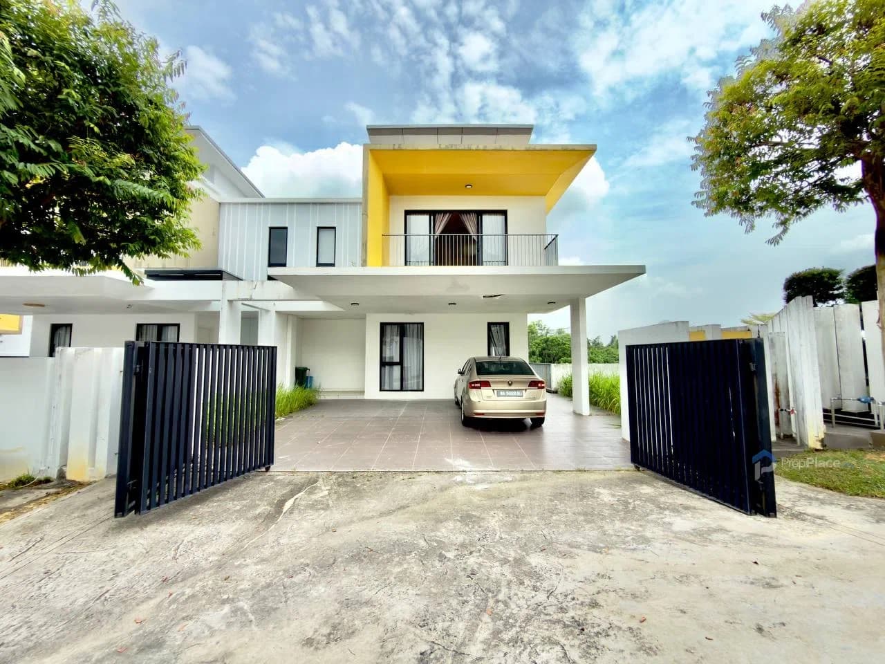 Main photo