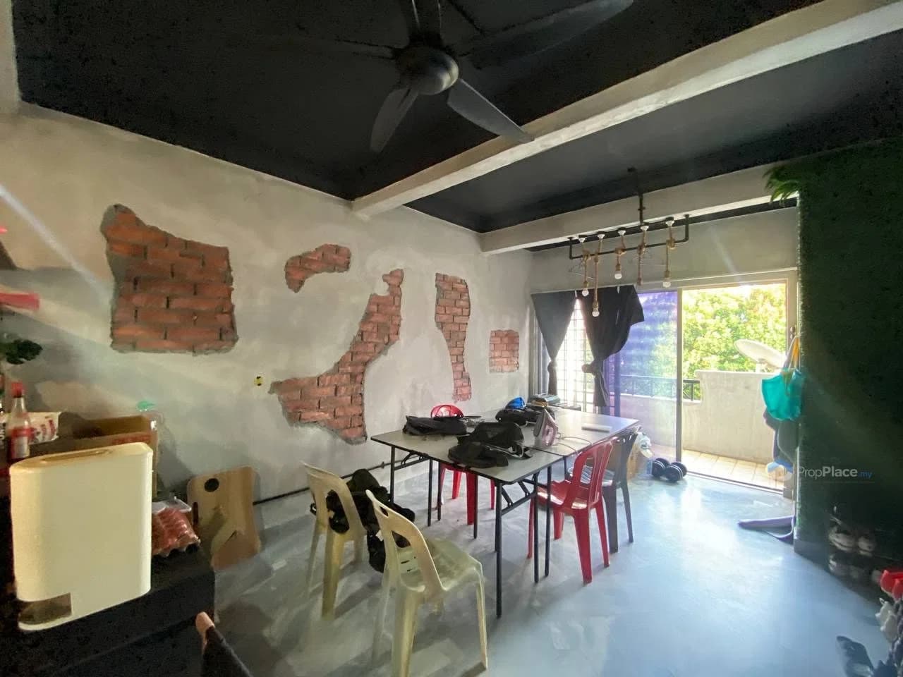 Photo 3