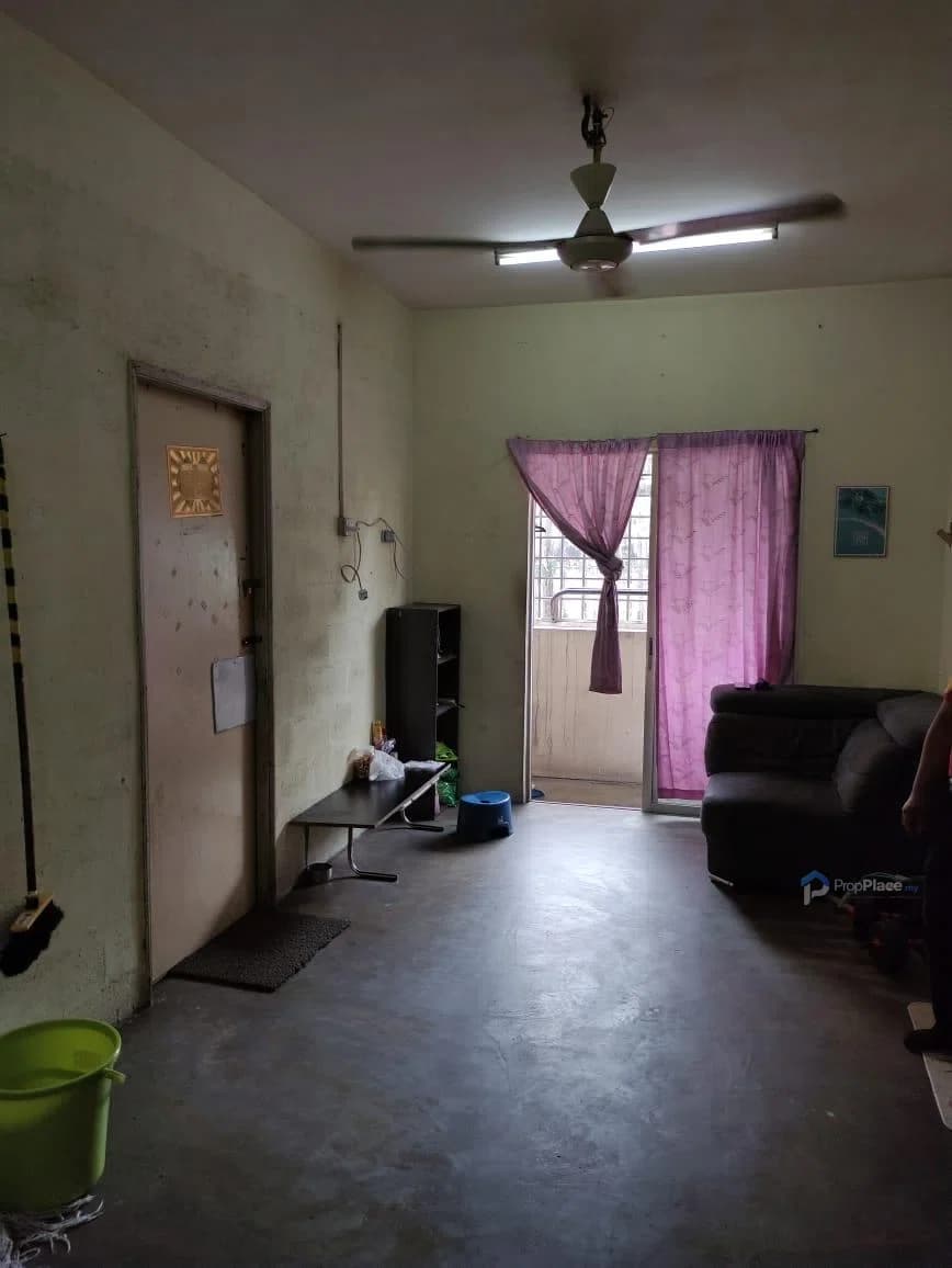 FULL LOAN 1st Floor 3 rooms 2 bathrooms Apartment Tmn Bkt Kenangan Kajang, Taman Bukit Mewah Kajang