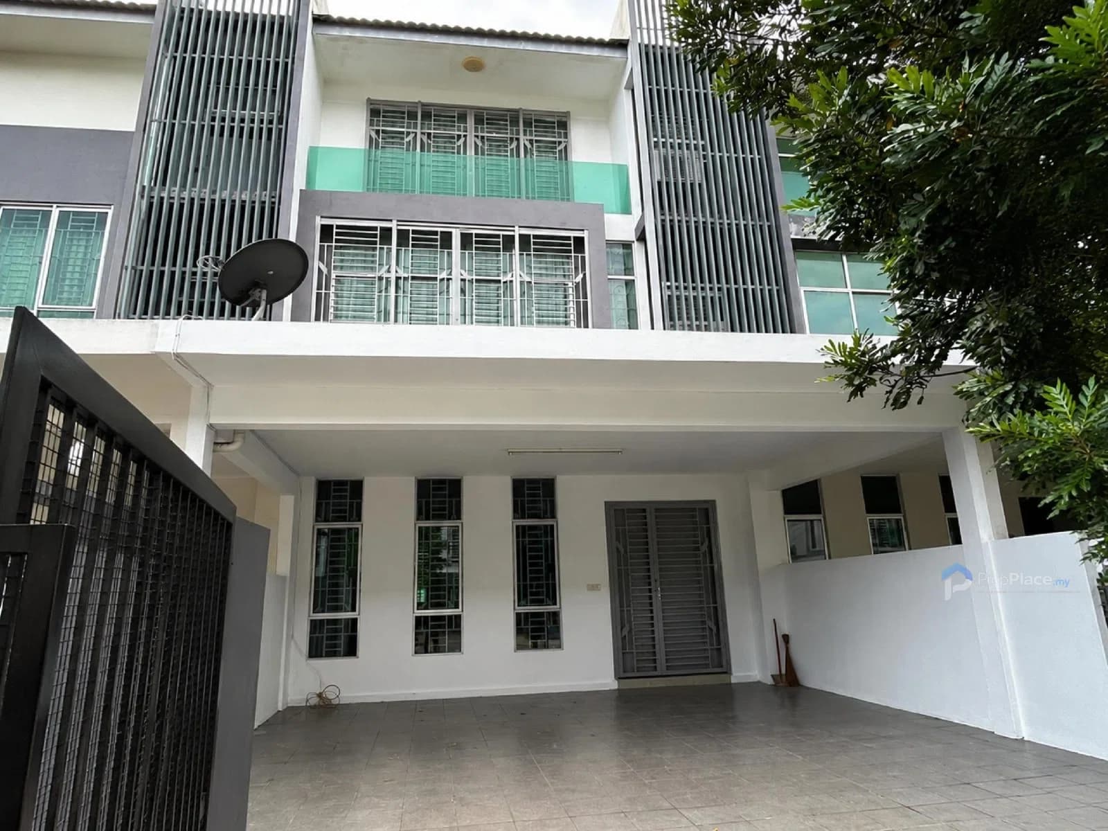 Main photo