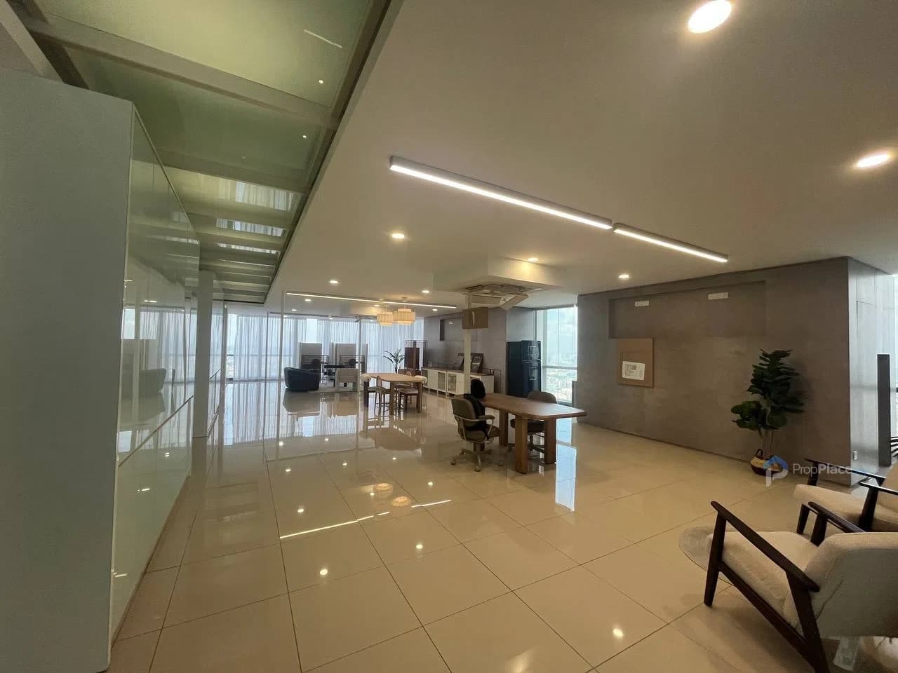 Pinnacle PJ Premium Office for Rent – 11,000 Sqft