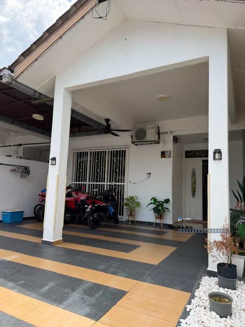 DOUBLE STOREY HOUSE TAMAN SELAYANG PERMATA