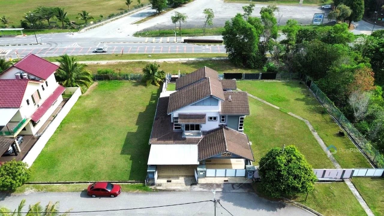 Main photo