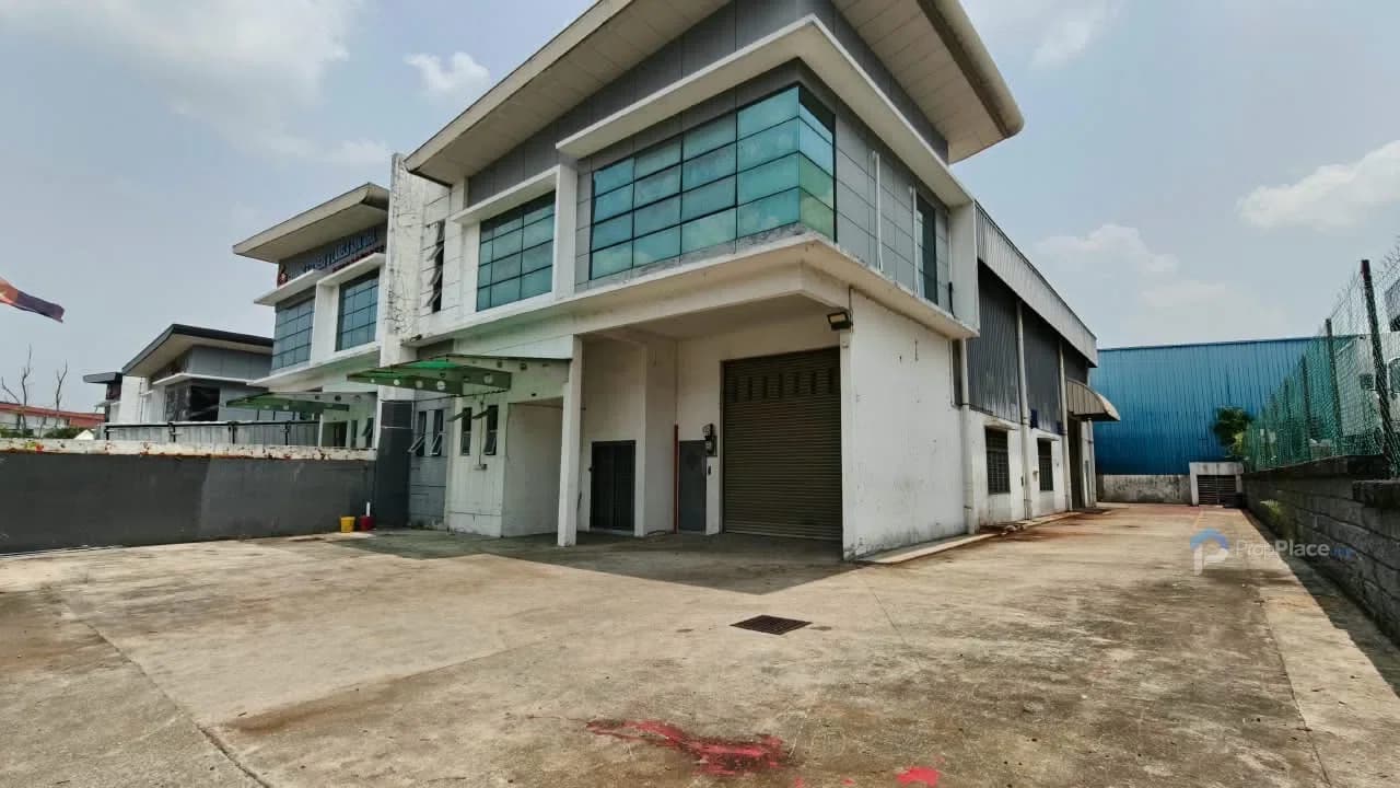 1.5-Sty Semi-D Factory 8400sqft Kempas Utama