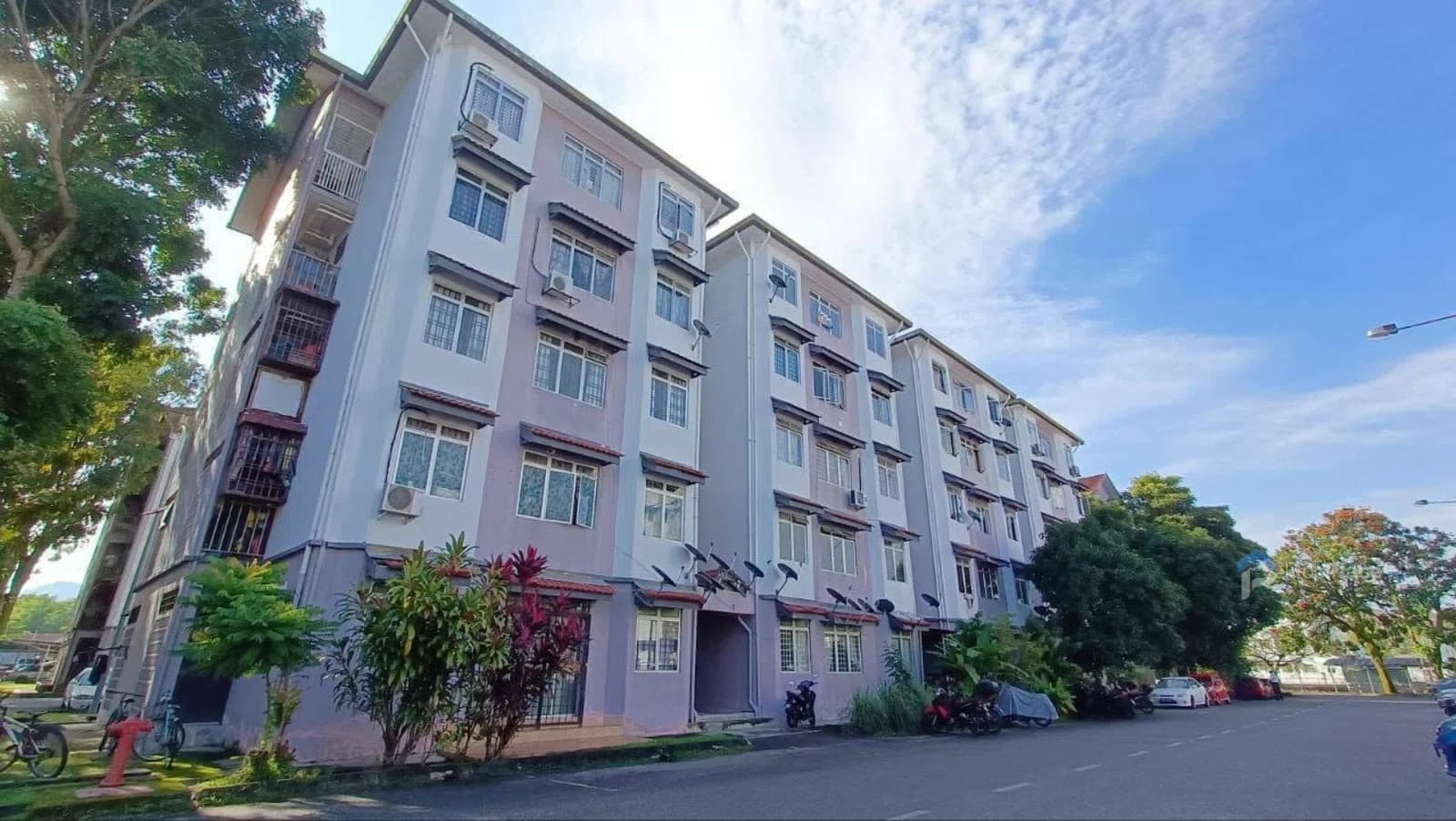 Main photo