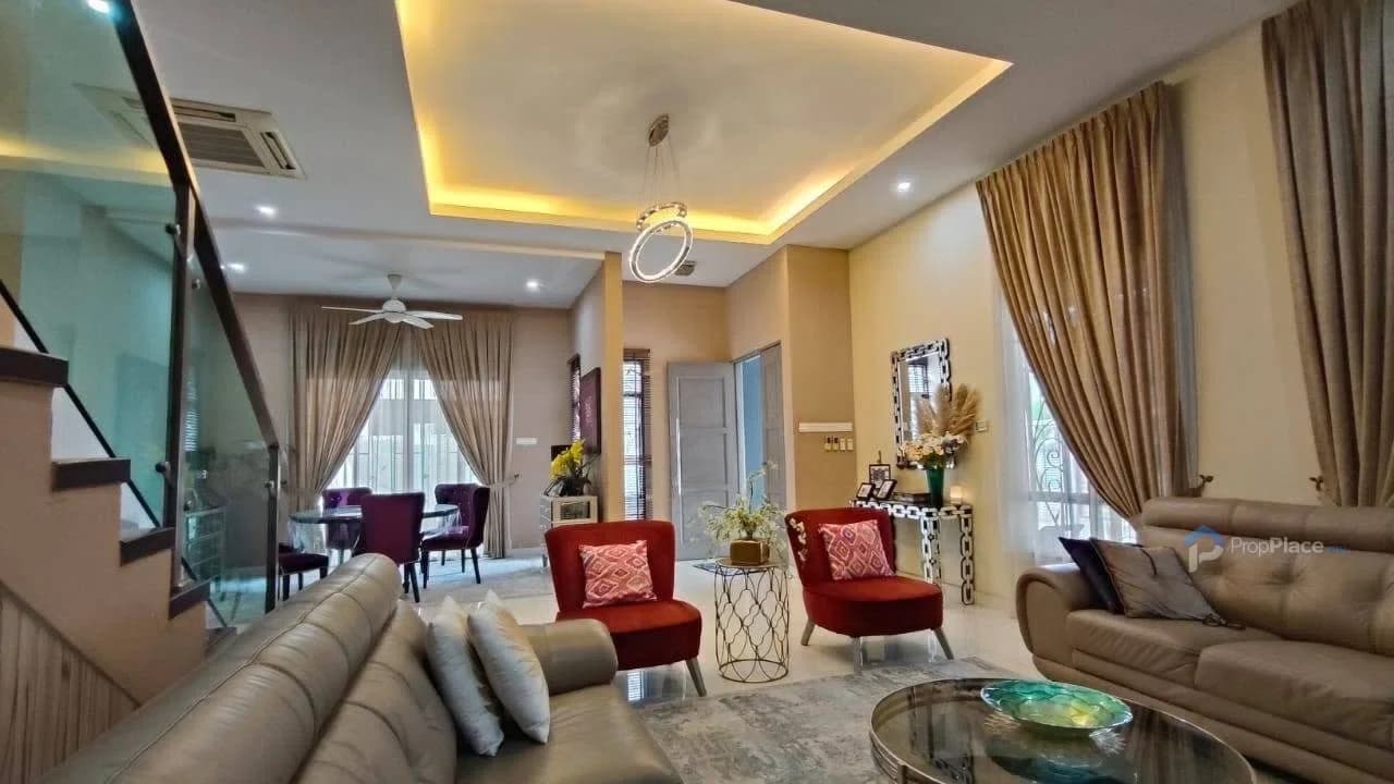 Fully Renovated 2 Storey Semi D Cluster, D'Kayangan, Seksyen 13, Shah Alam