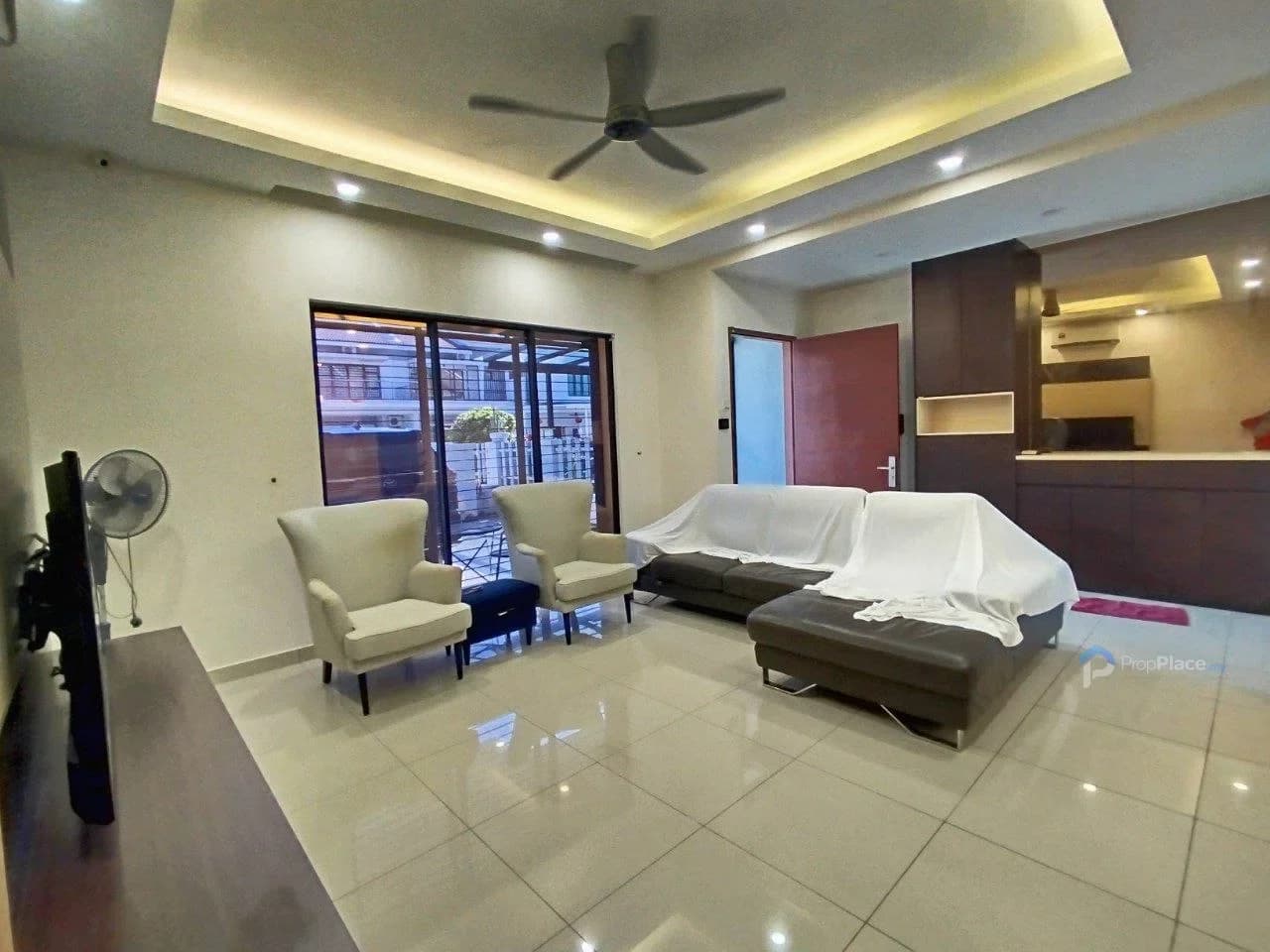 Main photo